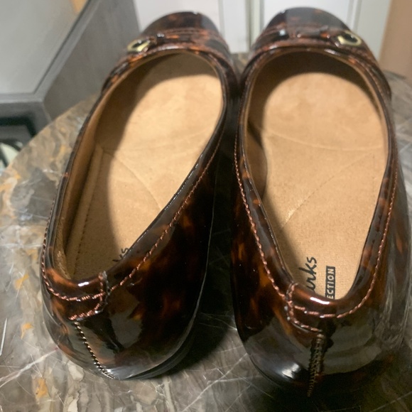 Clarks Collection Propose Spire Womens Tortoiseshell Patent Leather Flats - Picture 7 of 7